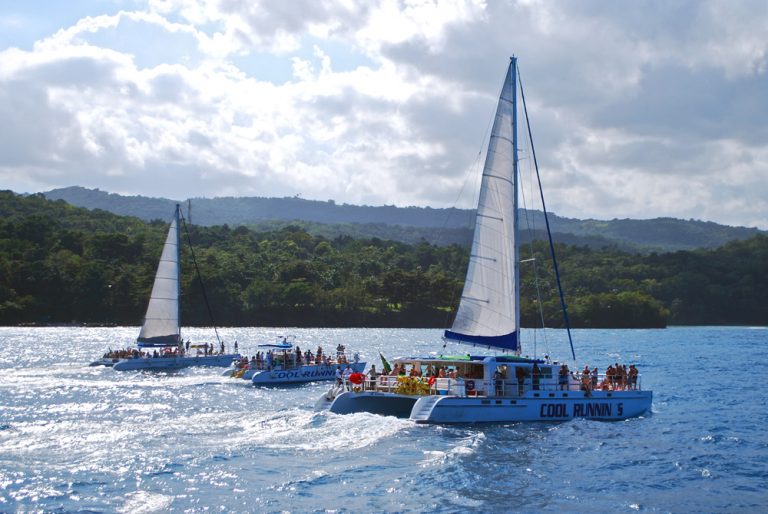 cool runnings catamaran cruises services