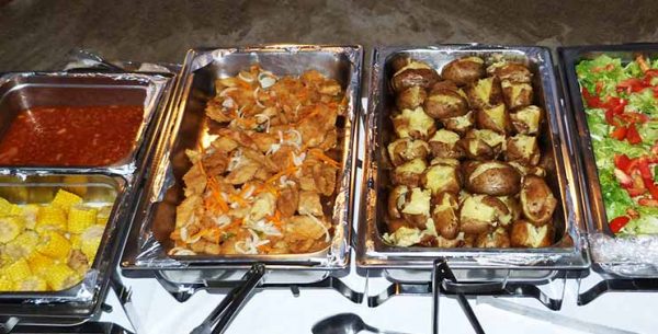 home_gallery_dinner_1 Cool Runnings Catamarans Food on the beach